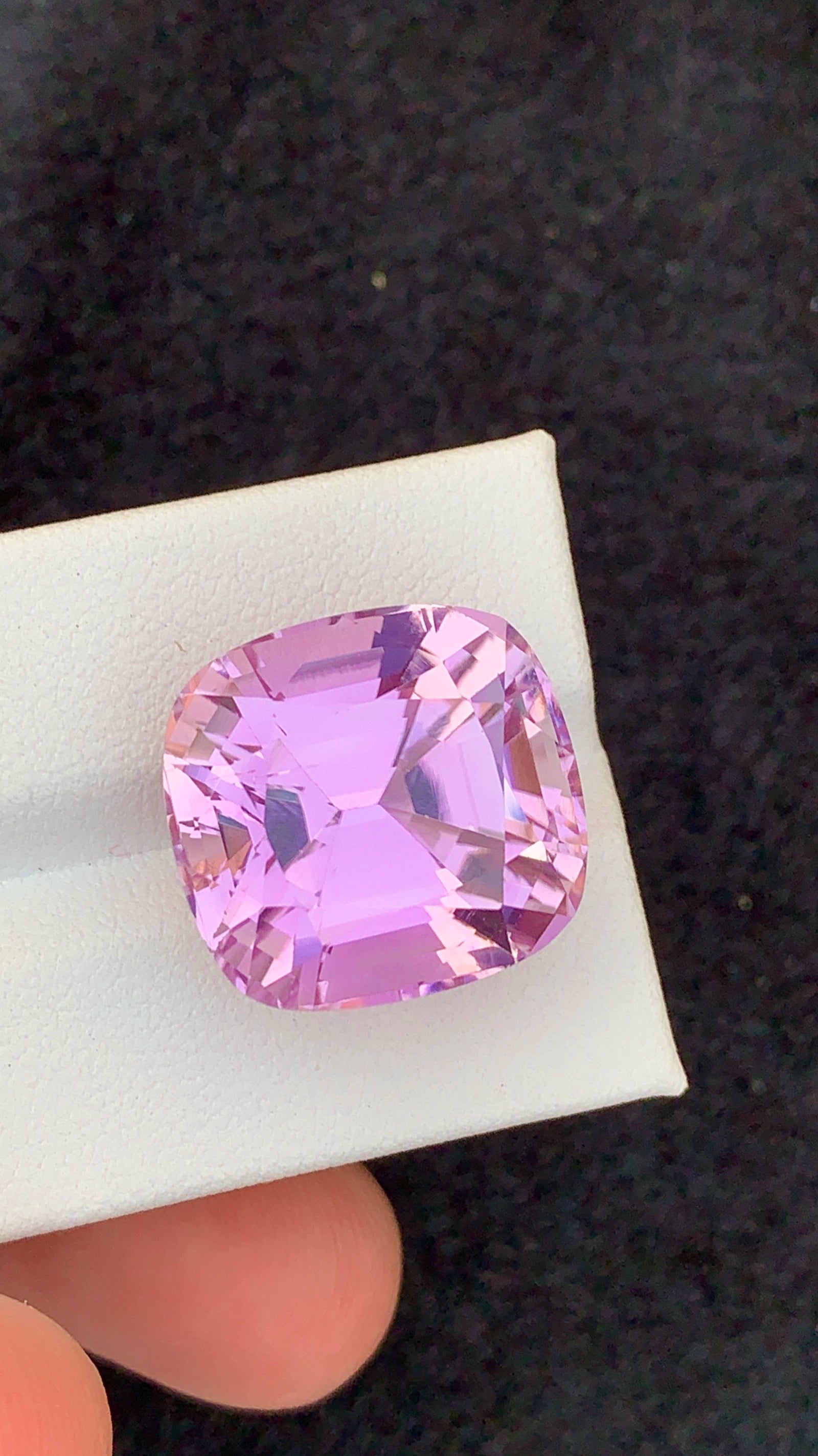 15.2Ct Natural Pink Kunzite From Afghanistan