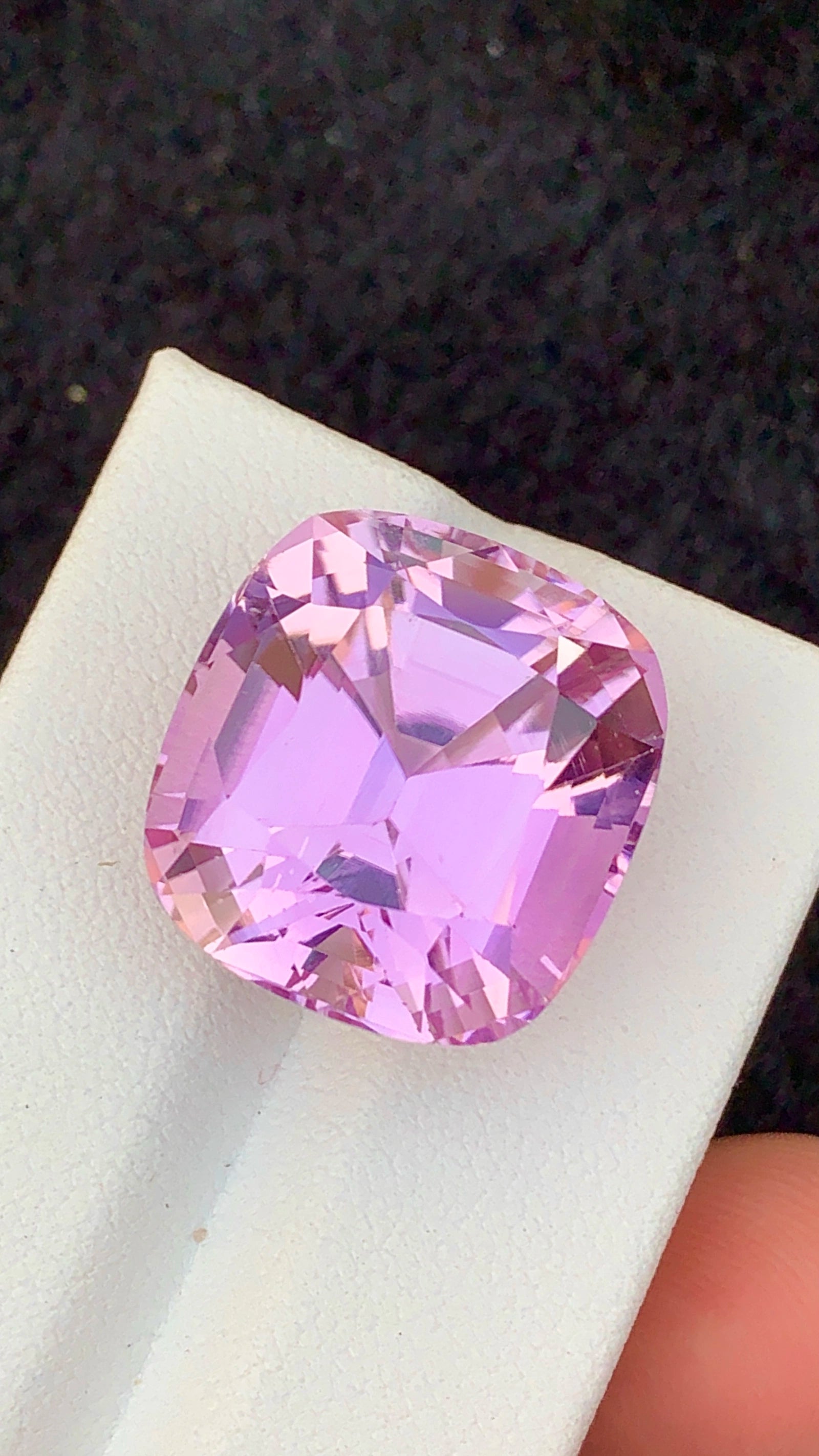 15.2Ct Natural Pink Kunzite From Afghanistan